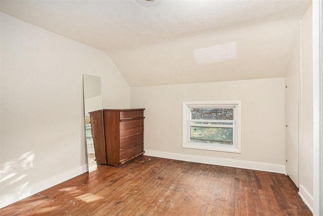 111 River Drive, Three Rivers, MI 49093