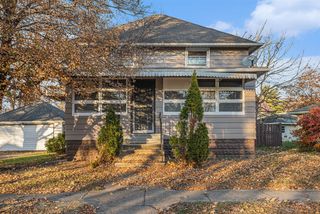 111 River Drive, Three Rivers, MI 49093