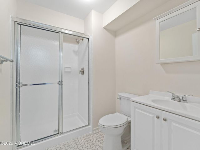 122 Spinnaker Way, Neptune Township, NJ 07753