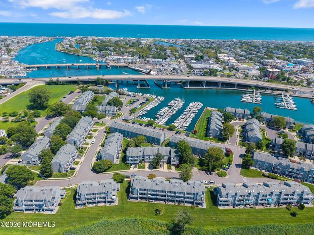 122 Spinnaker Way, Neptune Township, NJ 07753