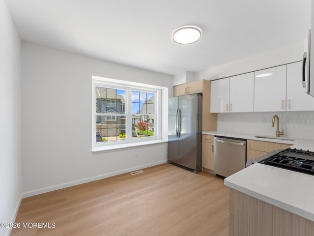 122 Spinnaker Way, Neptune Township, NJ 07753