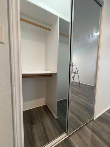229 Neyland Street A, Houston, TX 77022