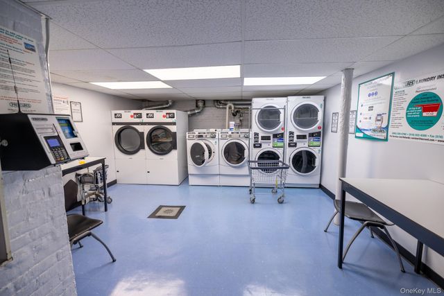 185 Atlantic Avenue B8, Lynbrook, NY 11563