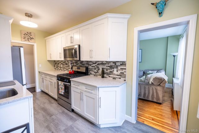 185 Atlantic Avenue B8, Lynbrook, NY 11563