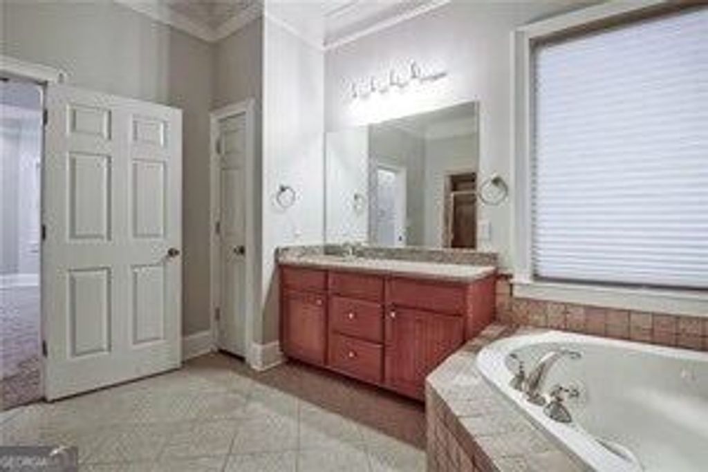 1338 Mercer Avenue, East Point, GA 30344 — photo 3