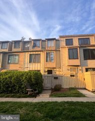 9226 CHADBURN PL, Montgomery Village, MD 20886