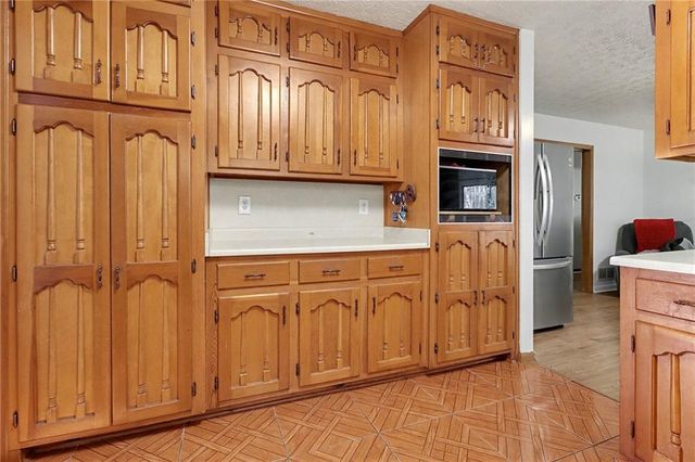 134 Hidden Valley Road, Fayetteville, GA 30214