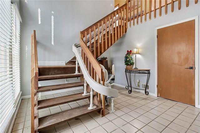 134 Hidden Valley Road, Fayetteville, GA 30214
