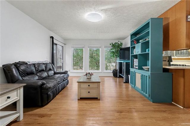 134 Hidden Valley Road, Fayetteville, GA 30214