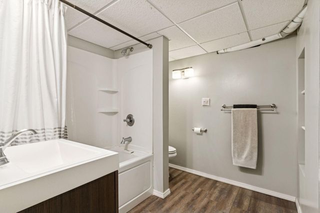 2713 Brunswick Avenue S, Saint Louis Park, MN 55416