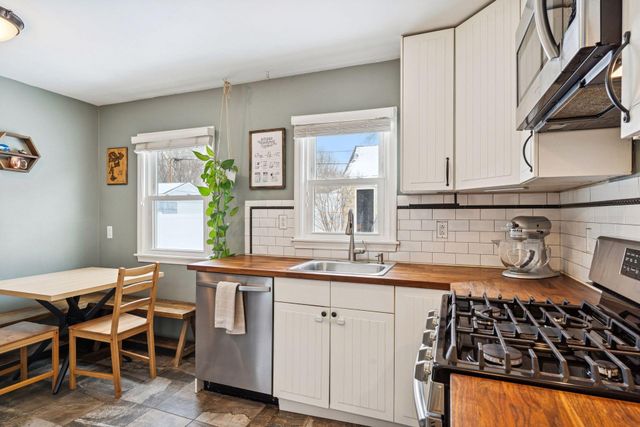 2713 Brunswick Avenue S, Saint Louis Park, MN 55416