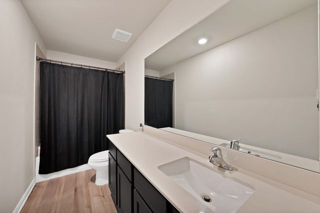 233 Lewis Lane, Venus, TX 76084