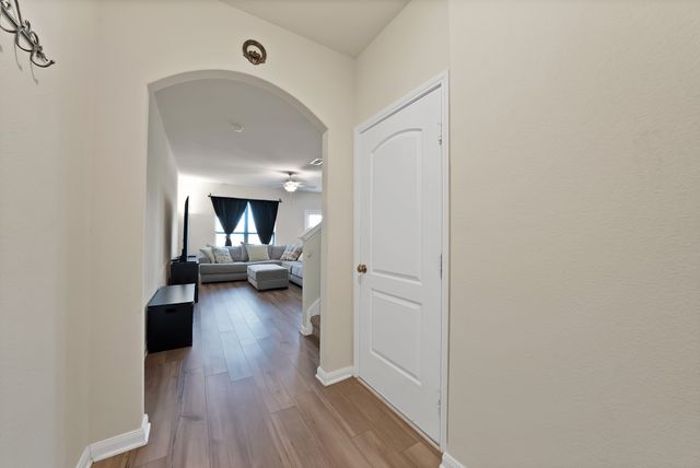 233 Lewis Lane, Venus, TX 76084