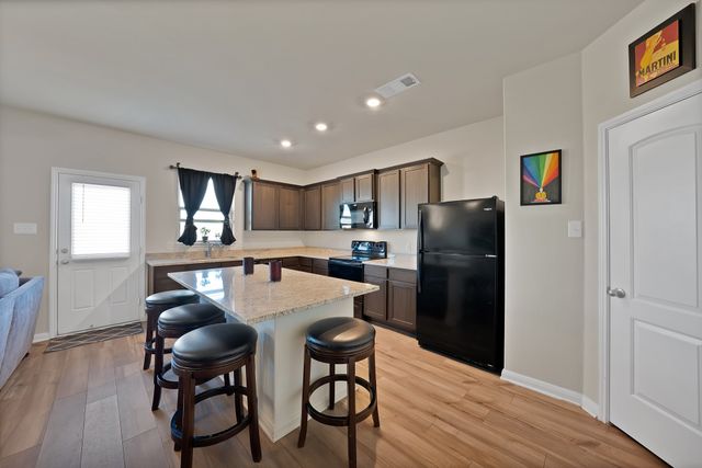 233 Lewis Lane, Venus, TX 76084