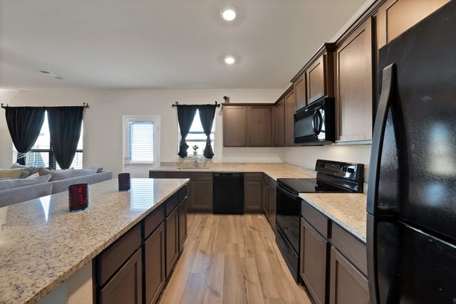 233 Lewis Lane, Venus, TX 76084