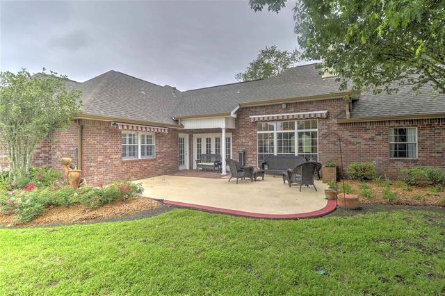 2350 N Kingswood St Street, Lake Charles, LA 70605