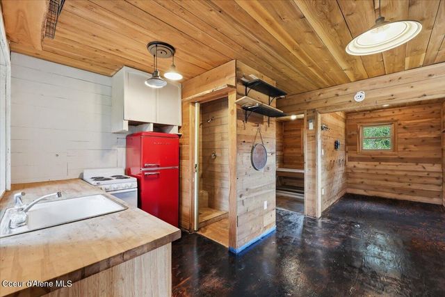 131 Outback LOOP, Spirit Lake, ID 83869