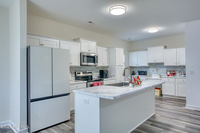 309 James Hedrick Court, Jacksonville, NC 28540