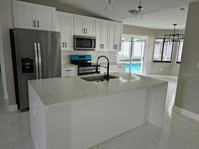 1095 ALTOONA AVENUE, Spring Hill, FL 34609