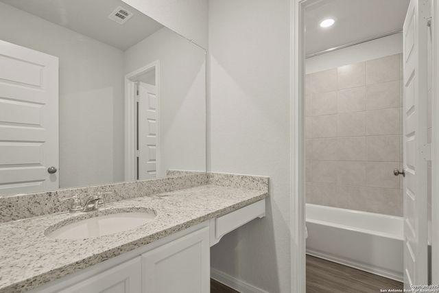 2043 Olivia Drive, New Braunfels, TX 78130