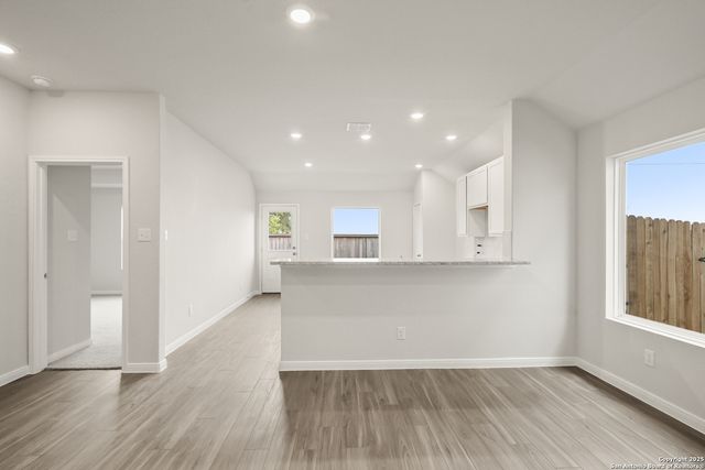 2043 Olivia Drive, New Braunfels, TX 78130