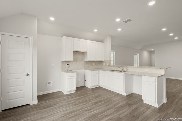 2043 Olivia Drive, New Braunfels, TX 78130