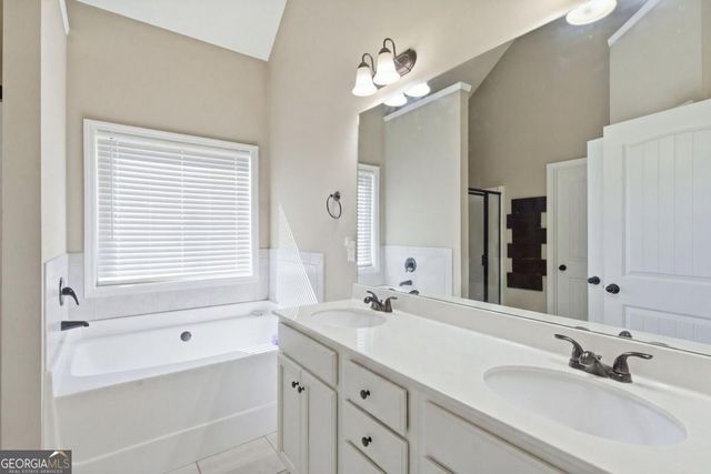 6053 Fielder Way, Douglasville, GA 30135