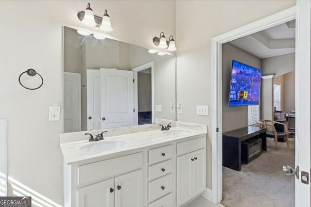 6053 Fielder Way, Douglasville, GA 30135
