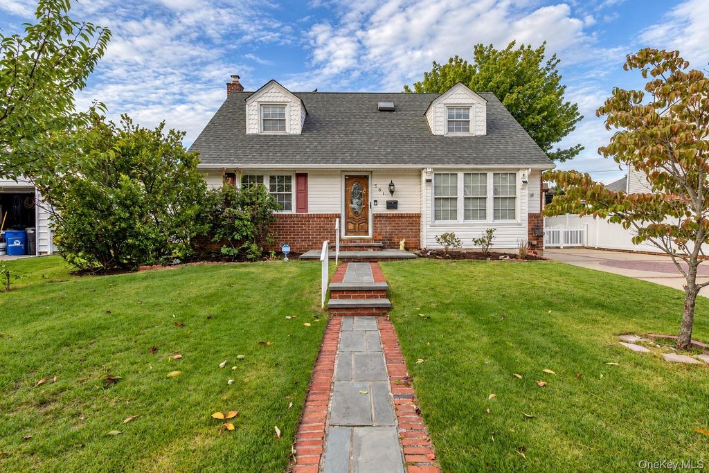 561 Parker Avenue, Levittown, NY 11756 — exterior