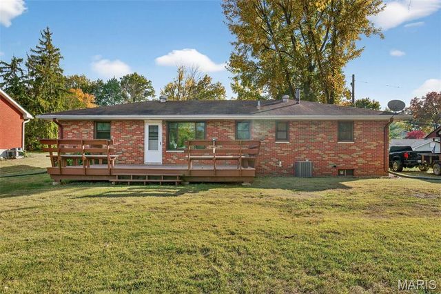 3412 Emma Ln Lane, Godfrey, IL 62035