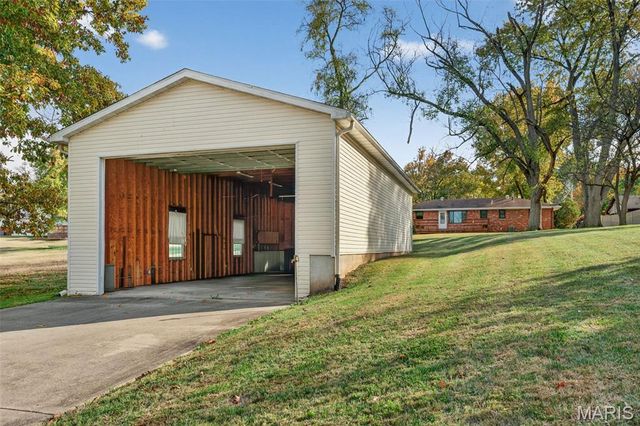 3412 Emma Ln Lane, Godfrey, IL 62035