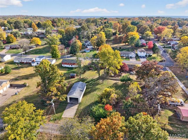 3412 Emma Ln Lane, Godfrey, IL 62035