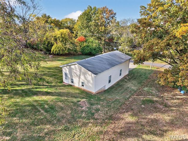 3412 Emma Ln Lane, Godfrey, IL 62035