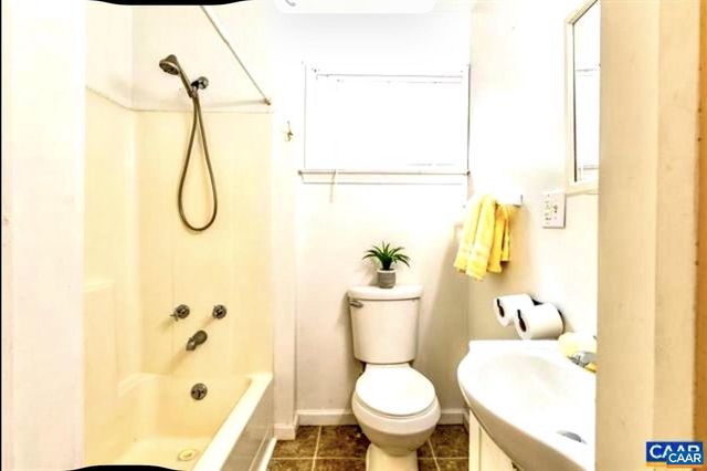 8955 LOUISA RD, Gordonsville, VA 22942