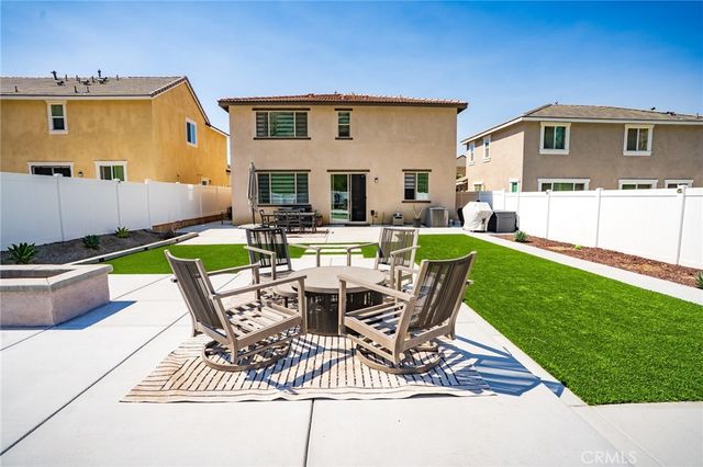 6435 Canyonlands, Jurupa Valley, CA 92509