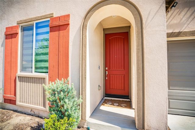 6435 Canyonlands, Jurupa Valley, CA 92509