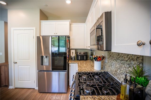 6435 Canyonlands, Jurupa Valley, CA 92509