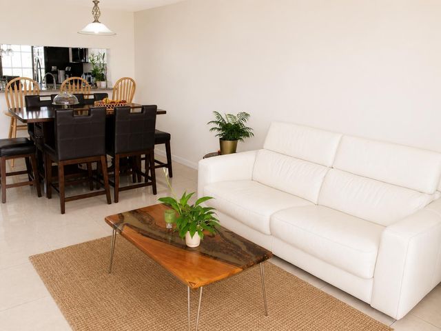 75 Whitehead Circle 75, Weston, FL 33326