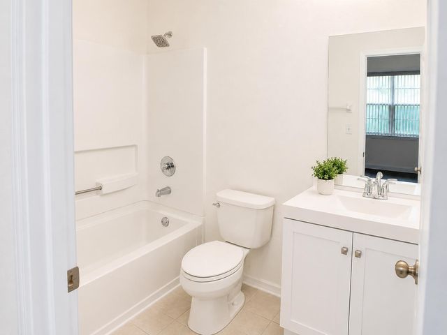 75 Whitehead Circle 75, Weston, FL 33326