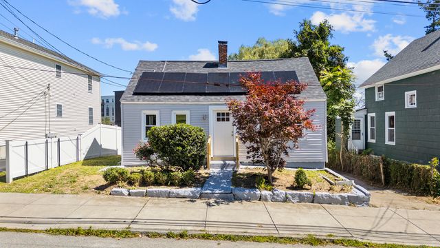 188 Shaw Street, New London, CT 06320