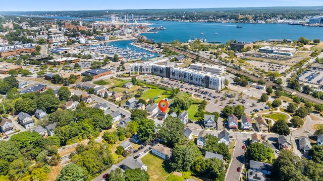 188 Shaw Street, New London, CT 06320