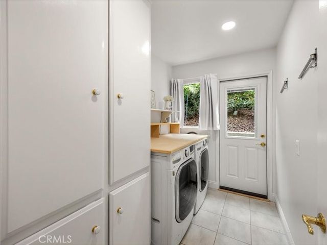 2010 Pioneer Ave., Fullerton, CA 92831