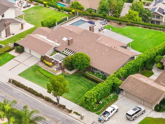 2010 Pioneer Ave., Fullerton, CA 92831