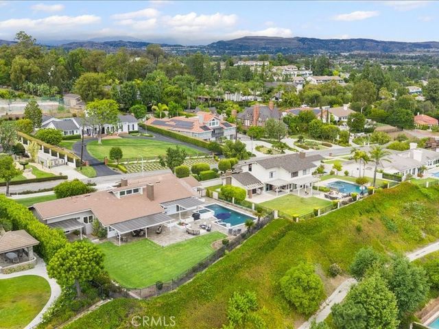 2010 Pioneer Ave., Fullerton, CA 92831