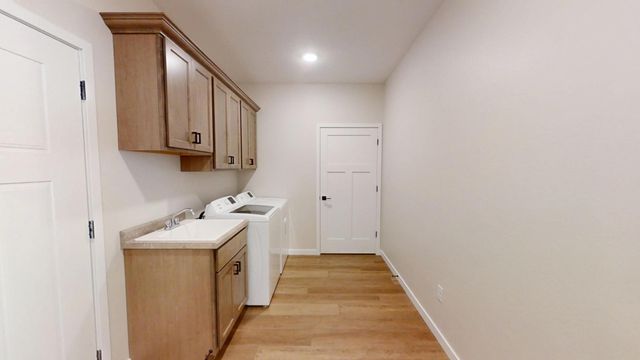 2804 Oak Lawn Drive, Northfield, MN 55057