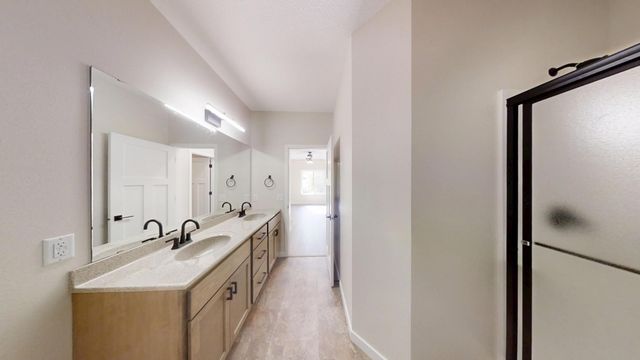 2804 Oak Lawn Drive, Northfield, MN 55057