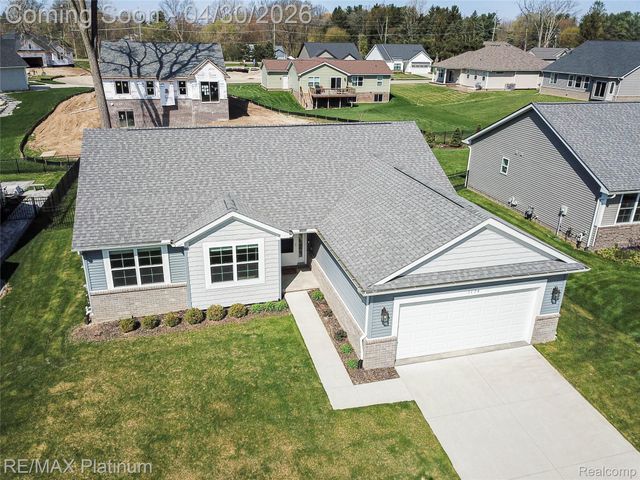 1174 Prudence Drive, Waterford Charter Township, MI 48327