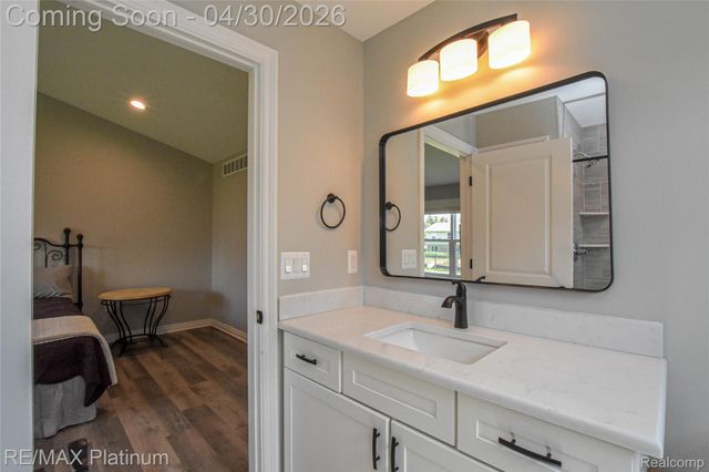 1174 Prudence Drive, Waterford Charter Township, MI 48327