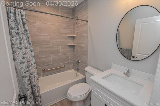 1174 Prudence Drive, Waterford Charter Township, MI 48327