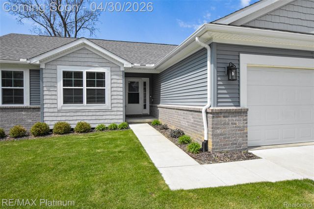 1174 Prudence Drive, Waterford Charter Township, MI 48327